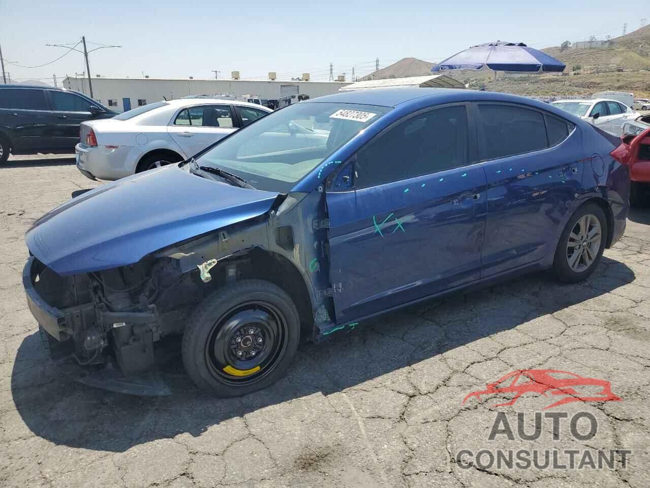 HYUNDAI ELANTRA 2018 - 5NPD84LFXJH215813