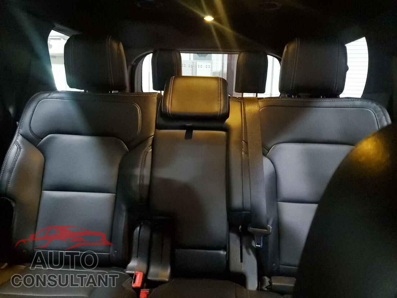 FORD EXPLORER 2017 - 1FM5K8F82HGC37406