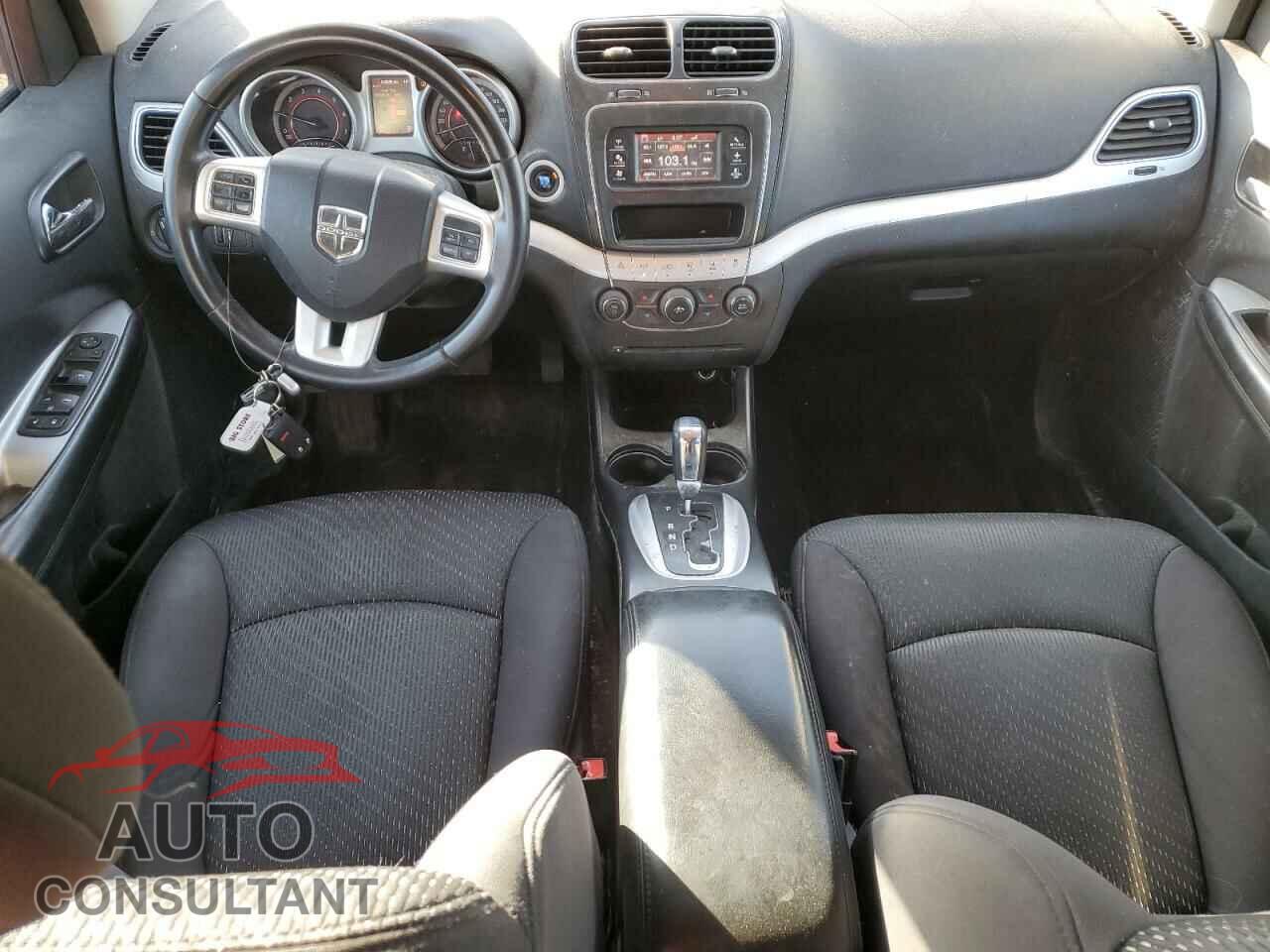 DODGE JOURNEY 2013 - 3C4PDCAB4DT590975