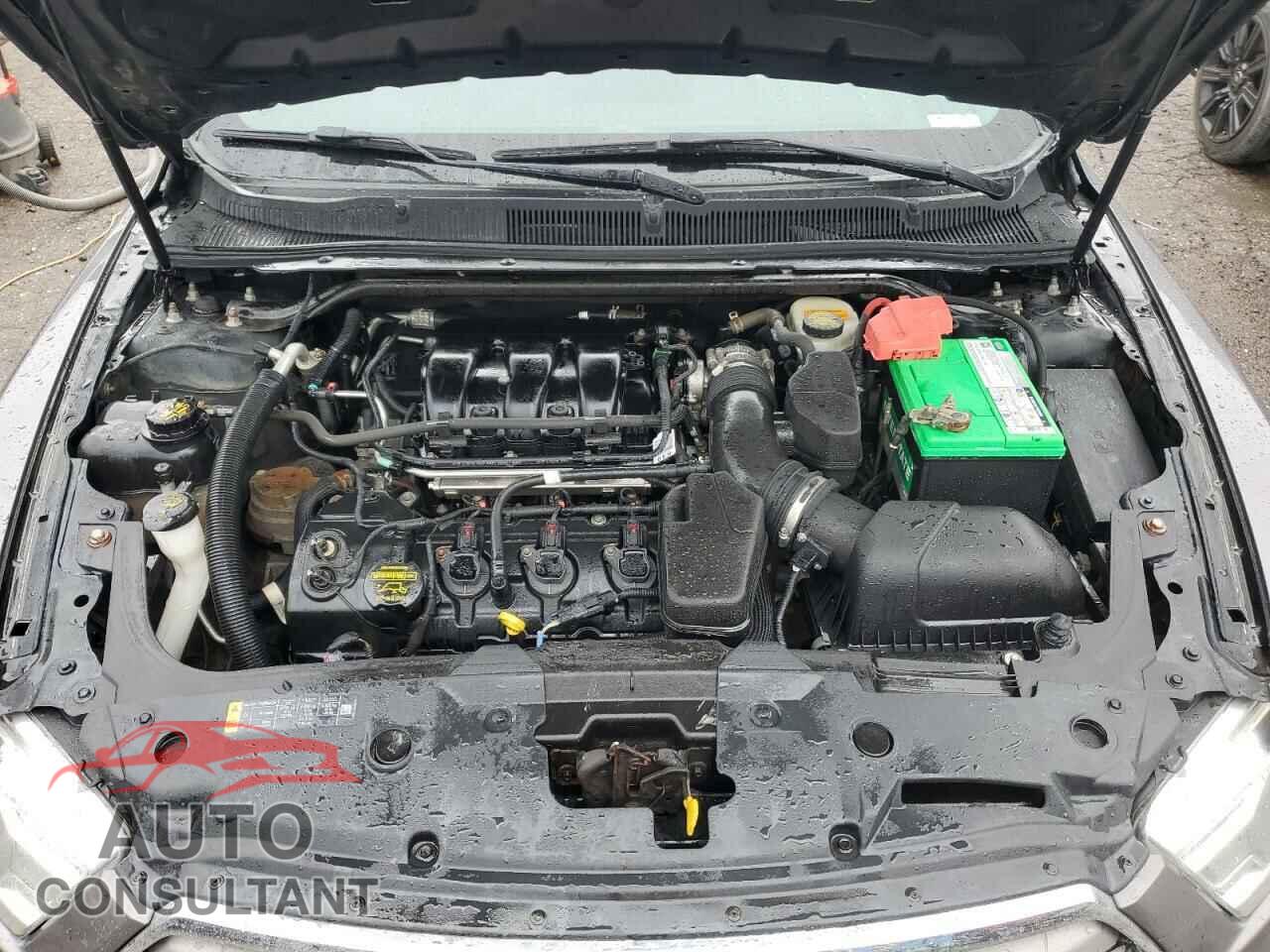 FORD TAURUS 2014 - 1FAHP2E85EG102049