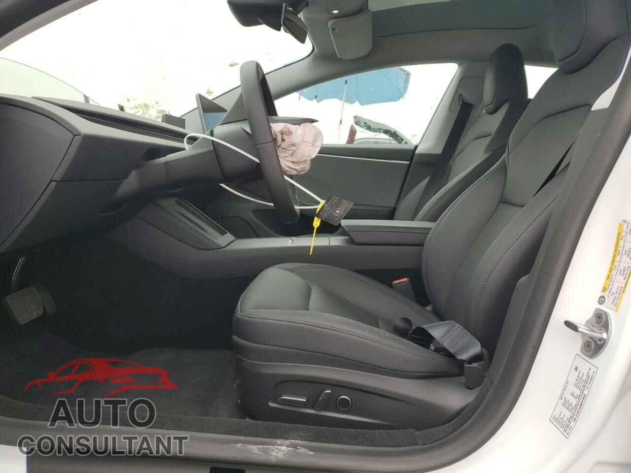 TESLA MODEL 3 2025 - 5YJ3E1EA9SF919859