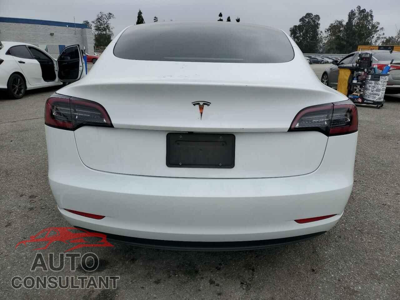 TESLA MODEL 3 2023 - 5YJ3E1EA8PF477213