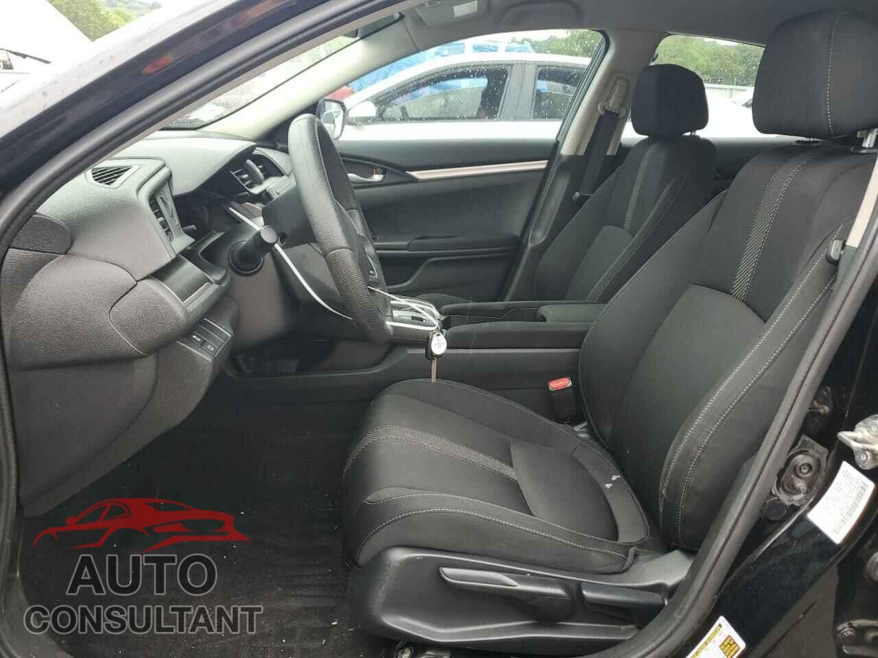 HONDA CIVIC 2017 - 19XFC2F58HE228573