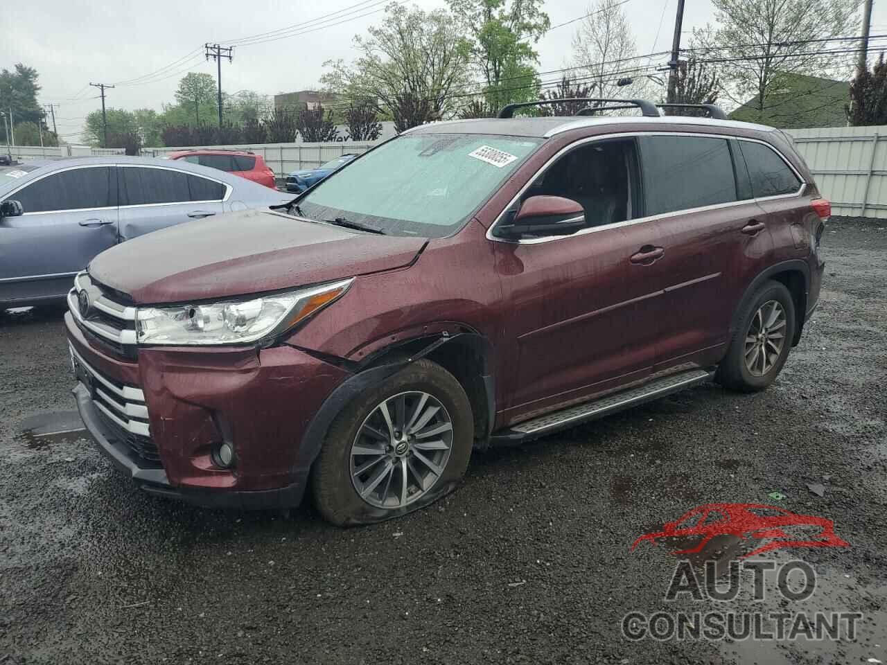 TOYOTA HIGHLANDER 2017 - 5TDJZRFH8HS401915