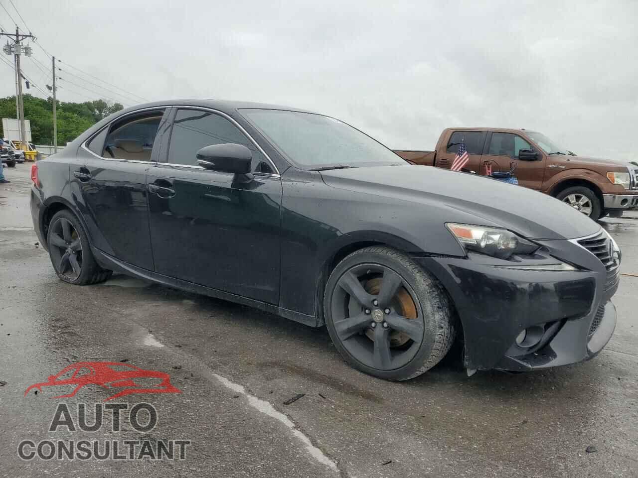 LEXUS IS 2014 - JTHBE1D27E5002011