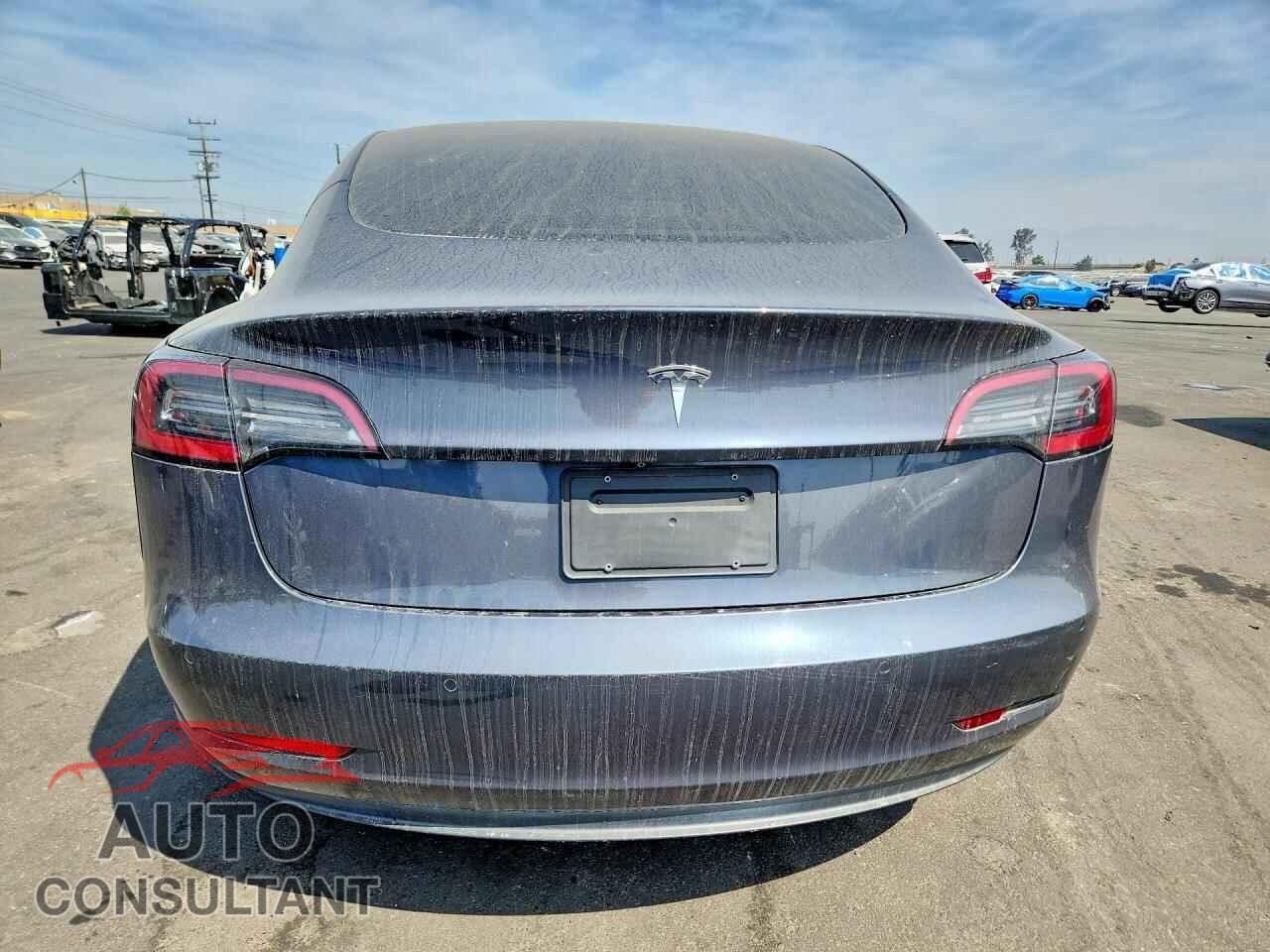 TESLA MODEL 3 2019 - 5YJ3E1EA6KF428293
