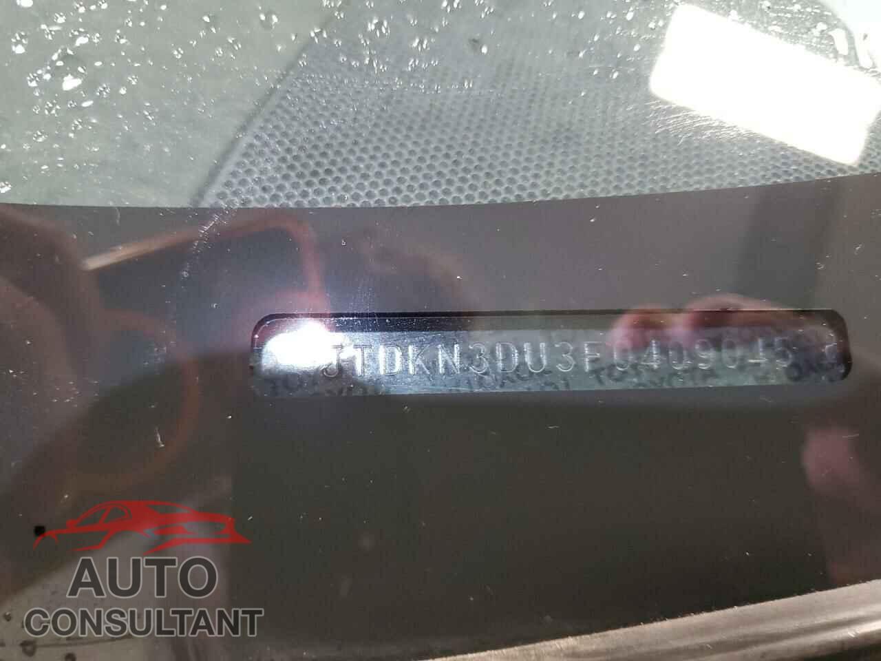 TOYOTA PRIUS 2015 - JTDKN3DU3F0409045