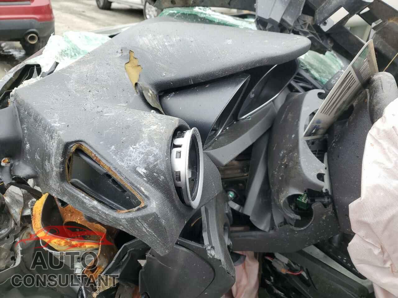 FORD FIESTA 2018 - 3FADP4EJ8JM143496