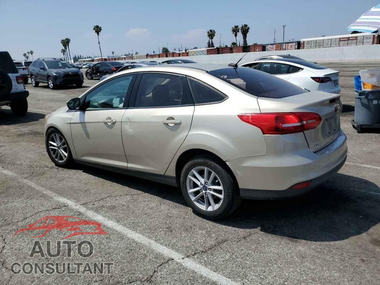 FORD FOCUS 2018 - 1FADP3F23JL303948
