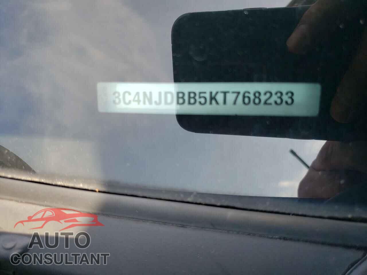 JEEP COMPASS 2019 - 3C4NJDBB5KT768233
