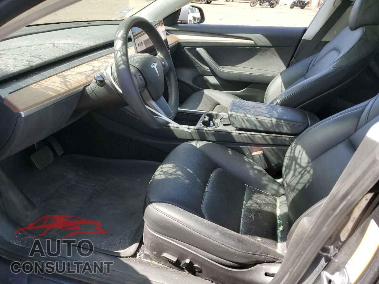 TESLA MODEL 3 2022 - 5YJ3E1EB0NF274855