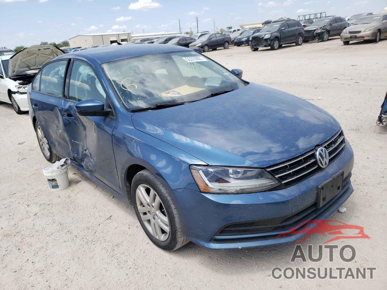 VOLKSWAGEN JETTA 2018 - 3VW2B7AJ0JM252068