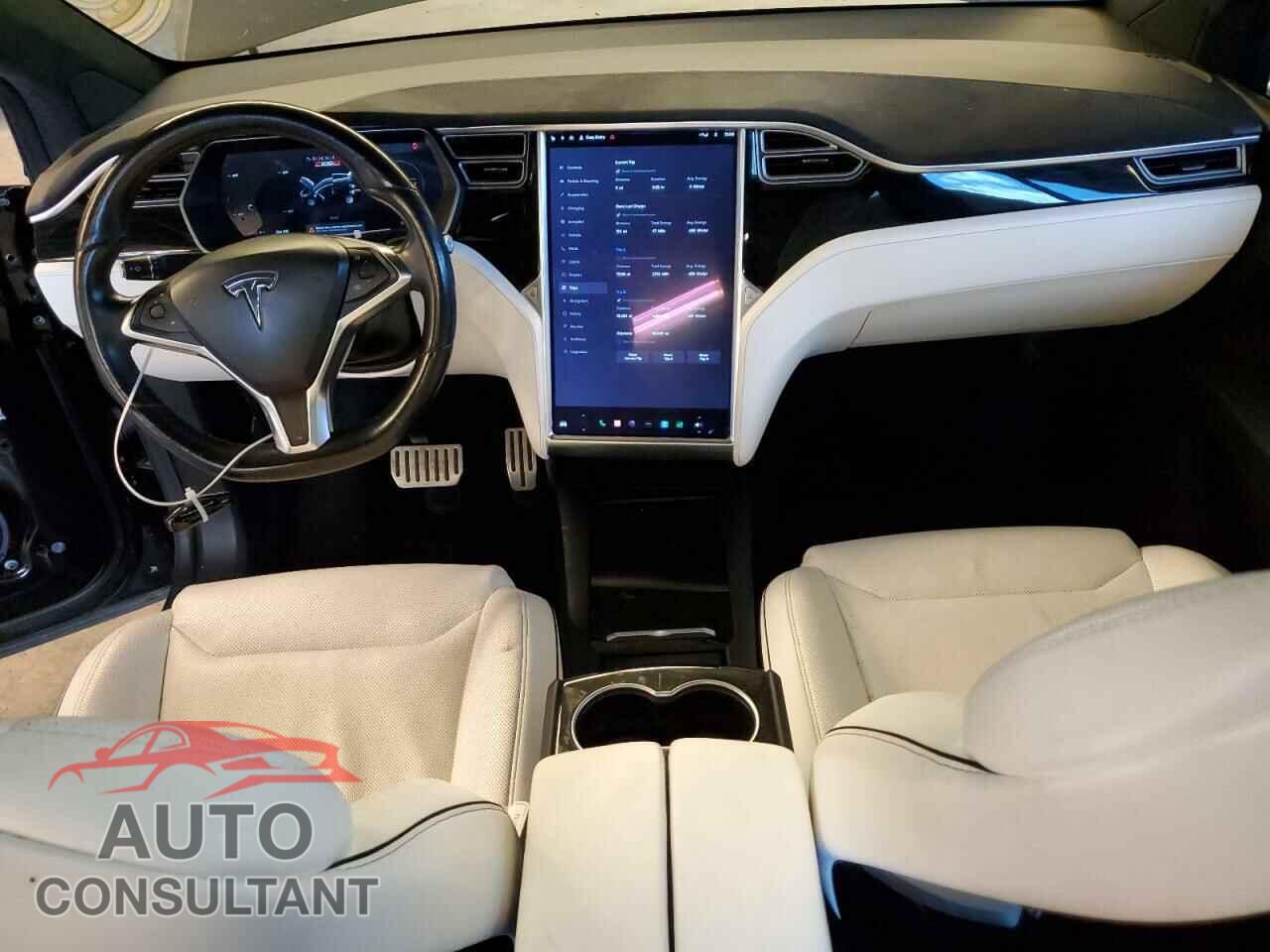TESLA MODEL X 2016 - 5YJXCBE45GF020107
