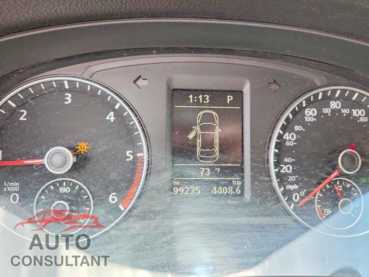 VOLKSWAGEN PASSAT 2014 - 1VWBN7A36EC044177