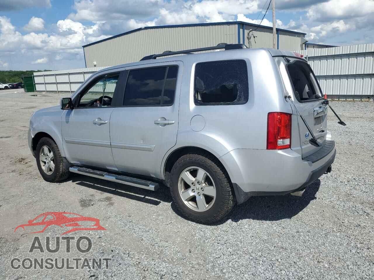 HONDA PILOT 2011 - 5FNYF3H55BB001832
