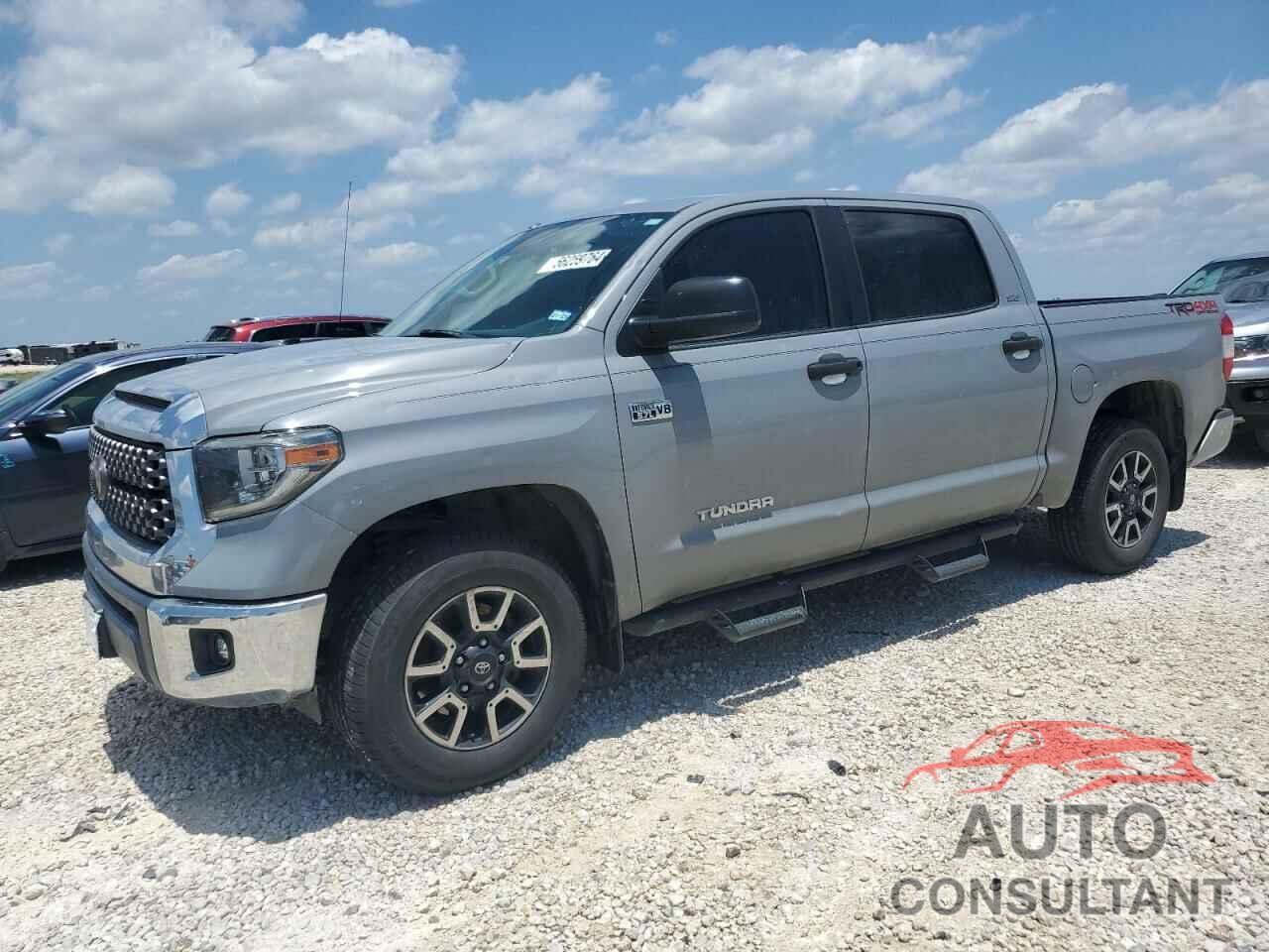 TOYOTA TUNDRA 2018 - 5TFDW5F12JX759304