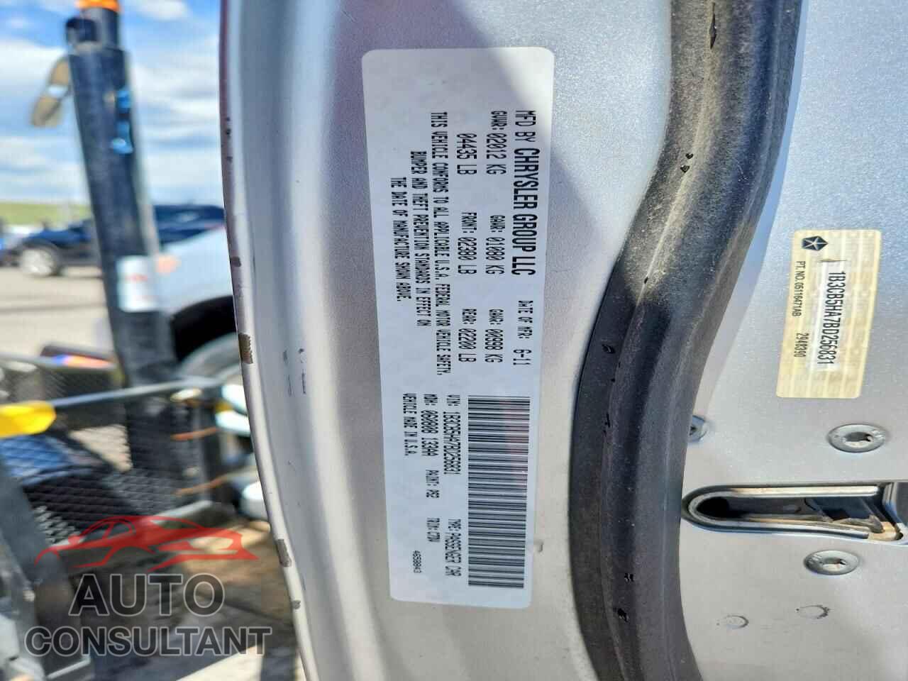 DODGE CALIBER 2011 - 1B3CB5HA7BD256831