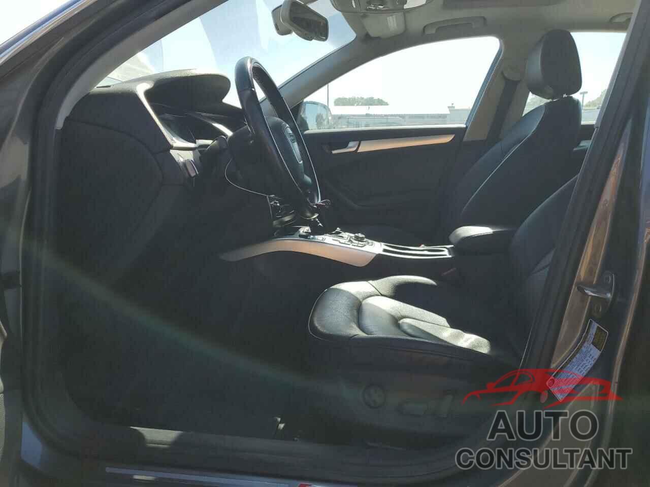 AUDI A4 2012 - WAUEFAFL8CN021033