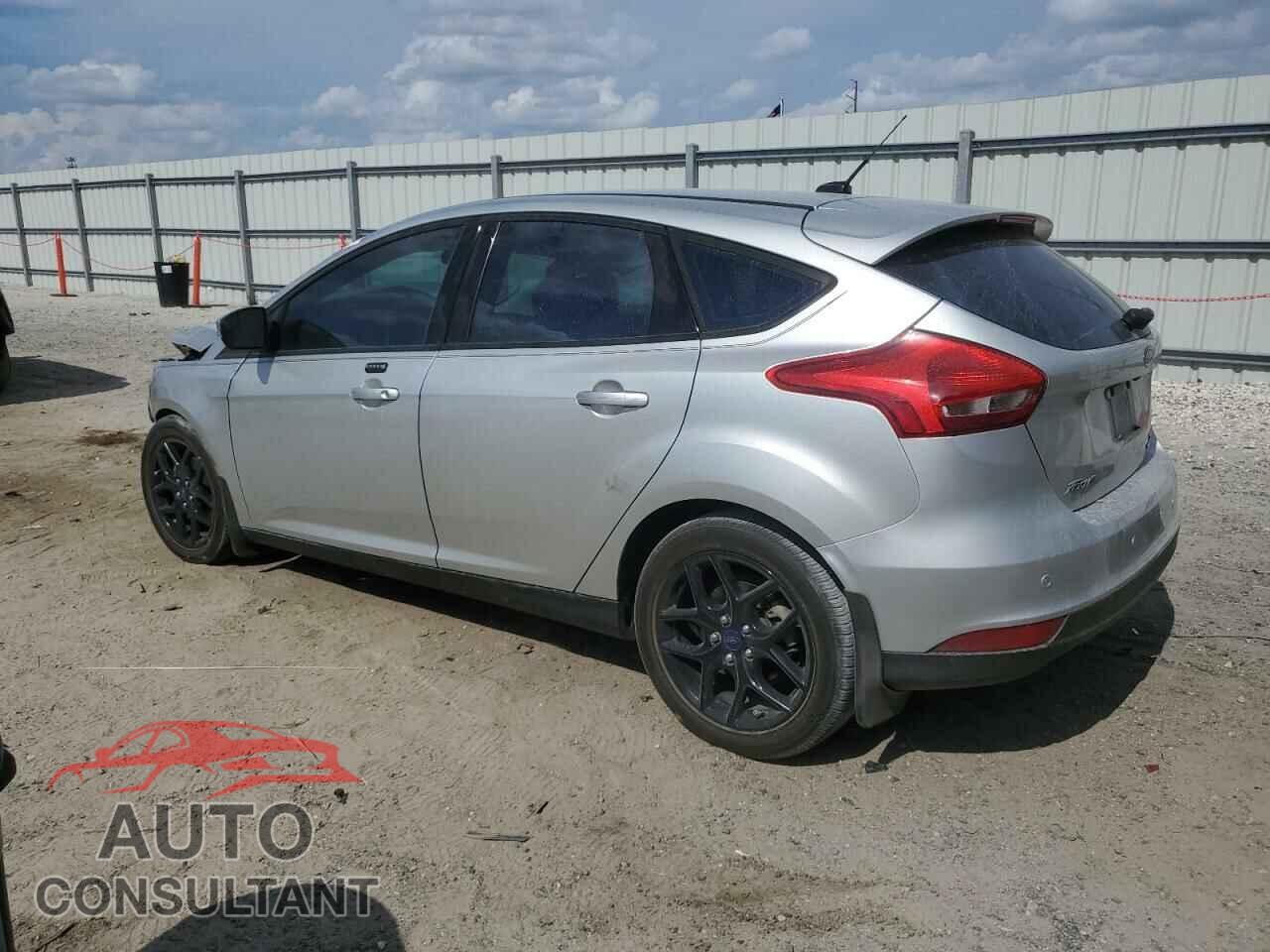 FORD FOCUS 2016 - 1FADP3K24GL201380