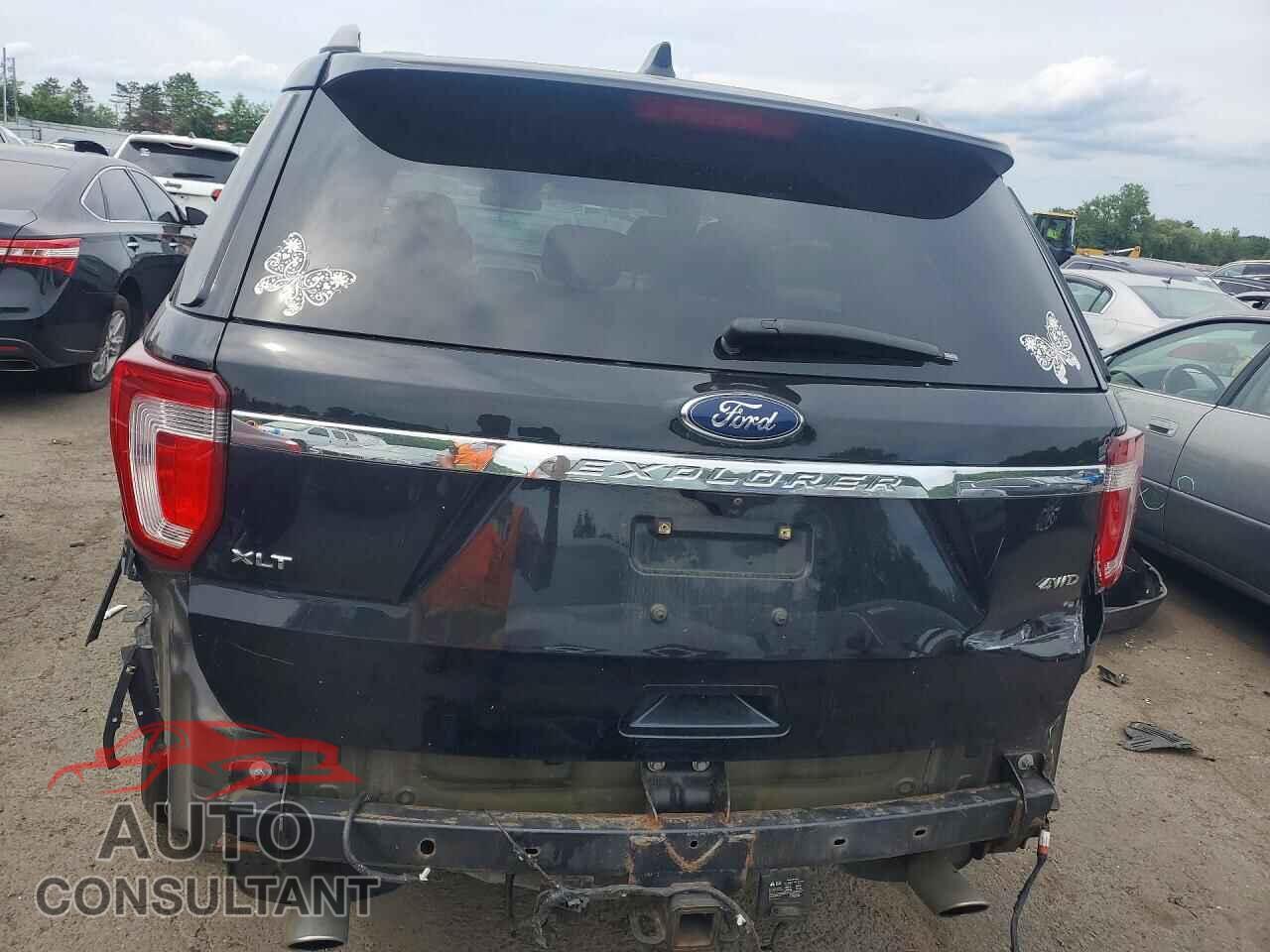 FORD EXPLORER 2017 - 1FM5K8D86HGD19111
