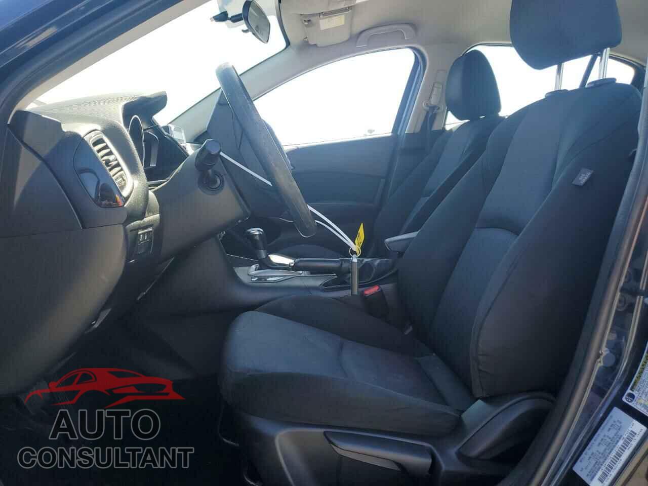 MAZDA 3 2014 - JM1BM1U70E1116164