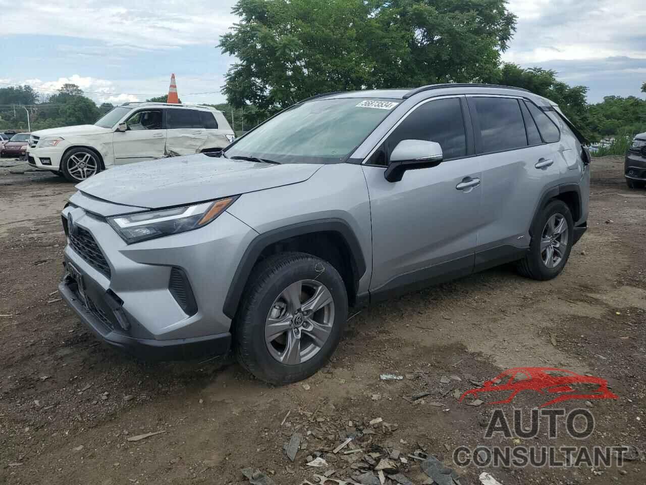 TOYOTA RAV4 2023 - JTMRWRFV1PD172912