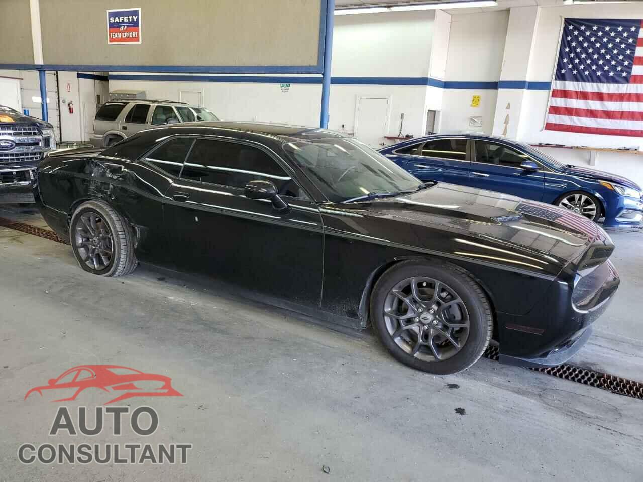DODGE CHALLENGER 2018 - 2C3CDZGG2JH209623
