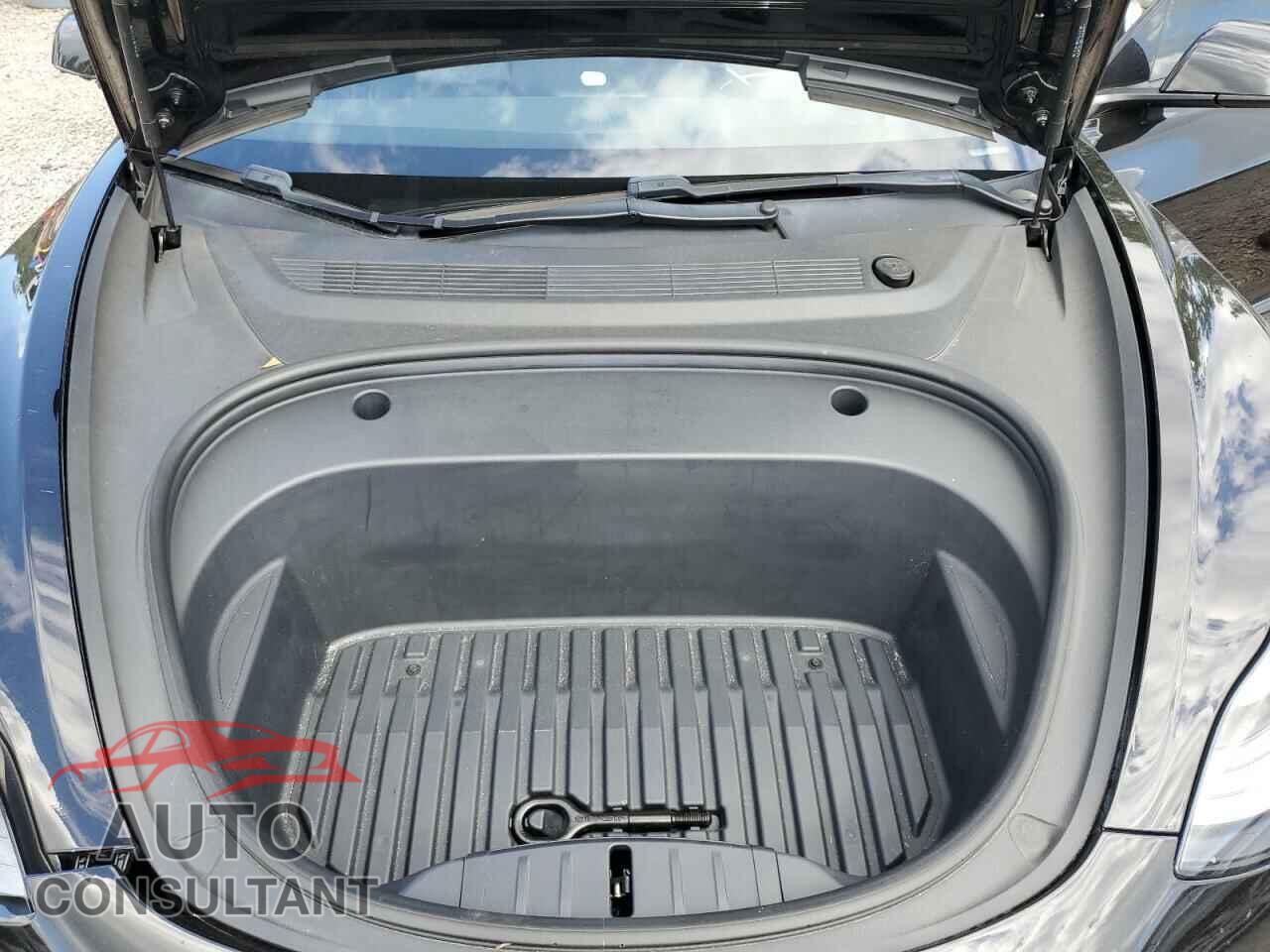 TESLA MODEL 3 2021 - 5YJ3E1EA4MF942646