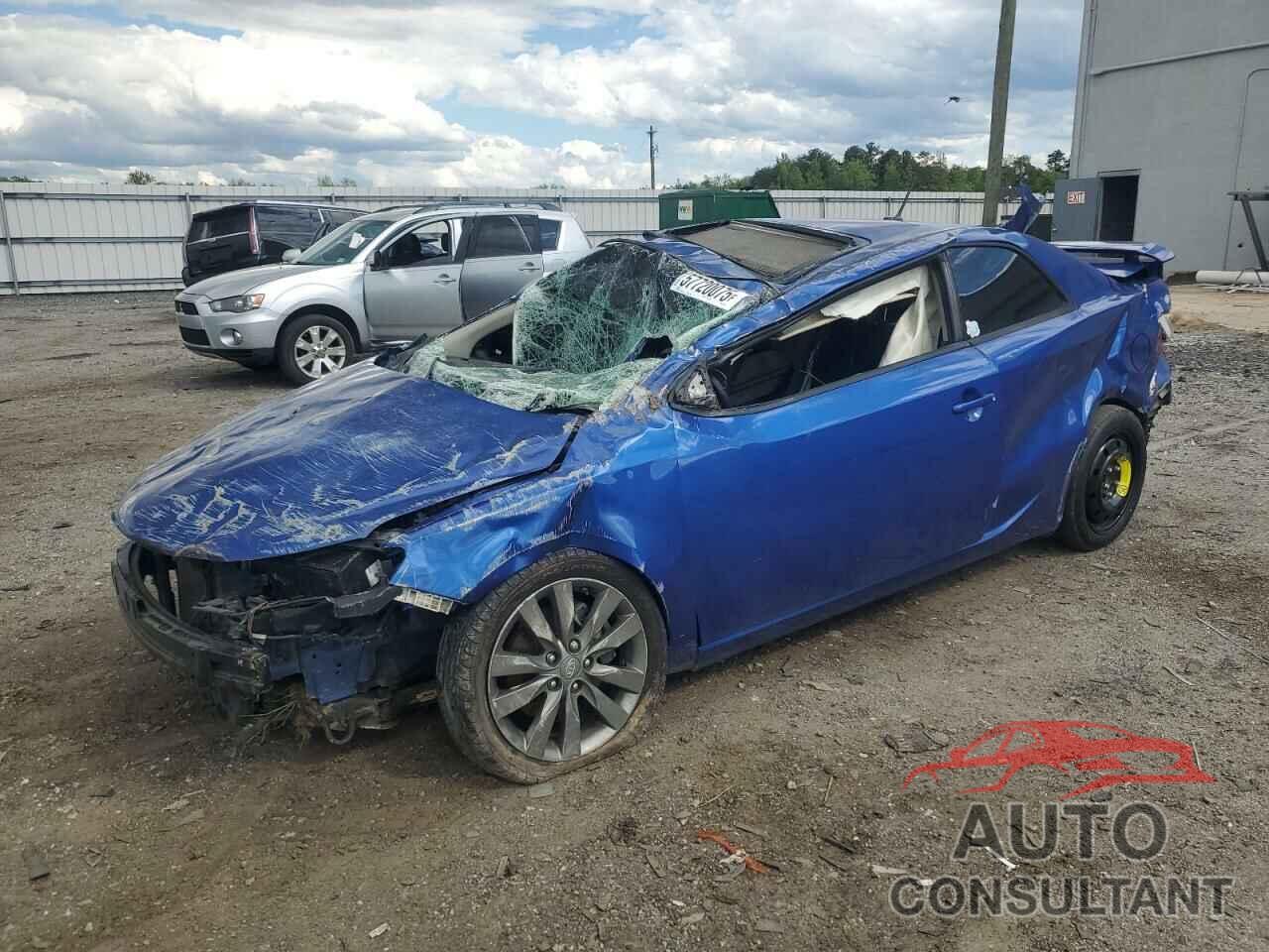 KIA FORTE 2013 - KNAFW6A32D5697424