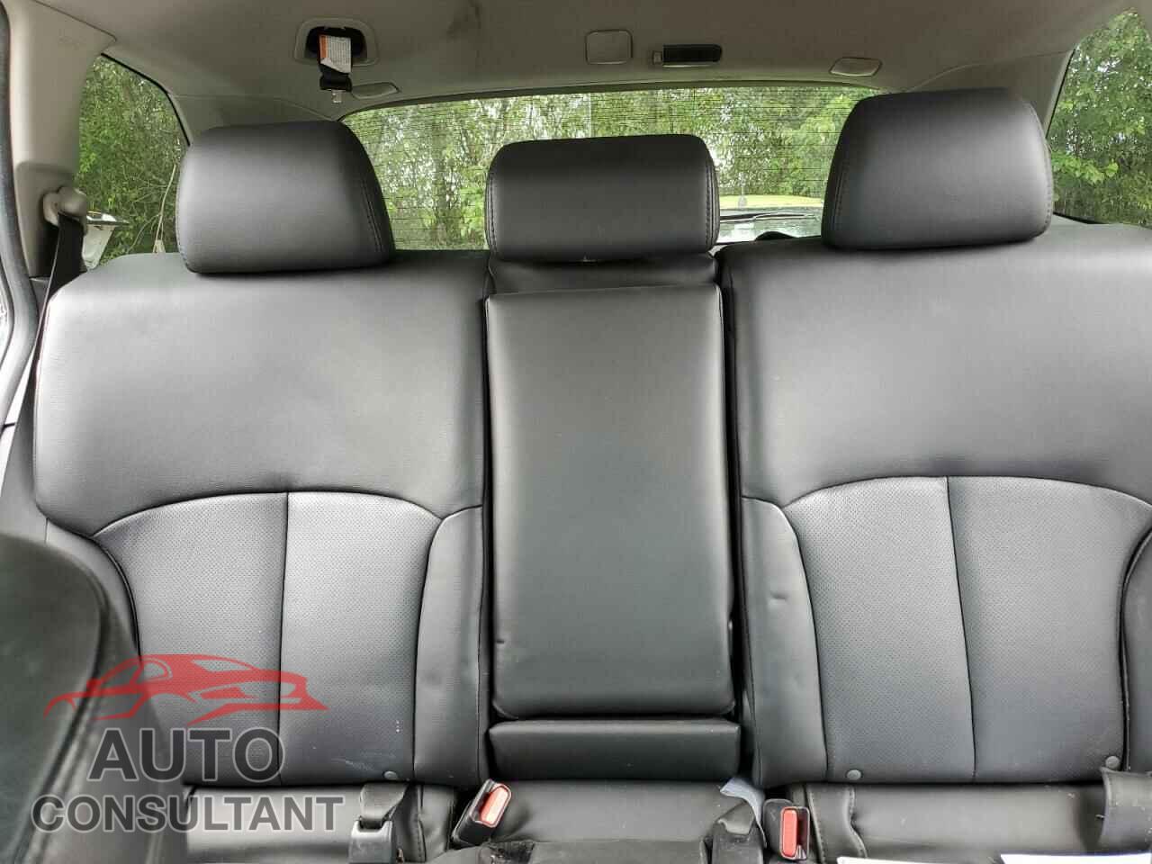 SUBARU OUTBACK 2012 - 4S4BRBLCXC3288057