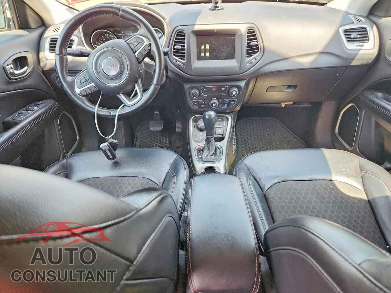 JEEP COMPASS 2019 - 3C4NJDBB1KT847723