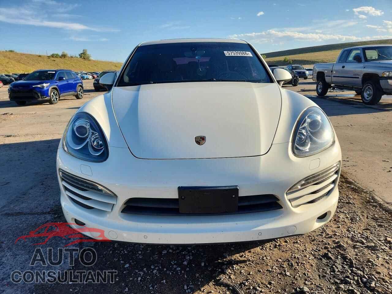 PORSCHE CAYENNE 2011 - WP1AA2A24BLA03769