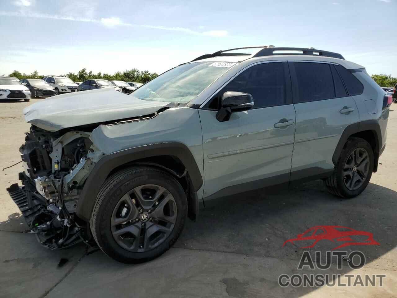 TOYOTA RAV4 2022 - 2T3J1RFV0NW318809