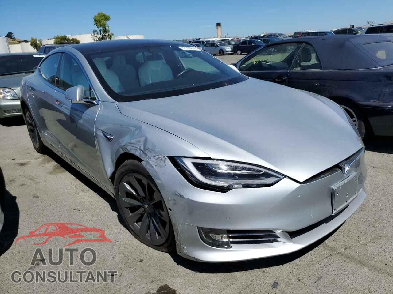 TESLA MODEL S 2018 - 5YJSA1E20JF287087
