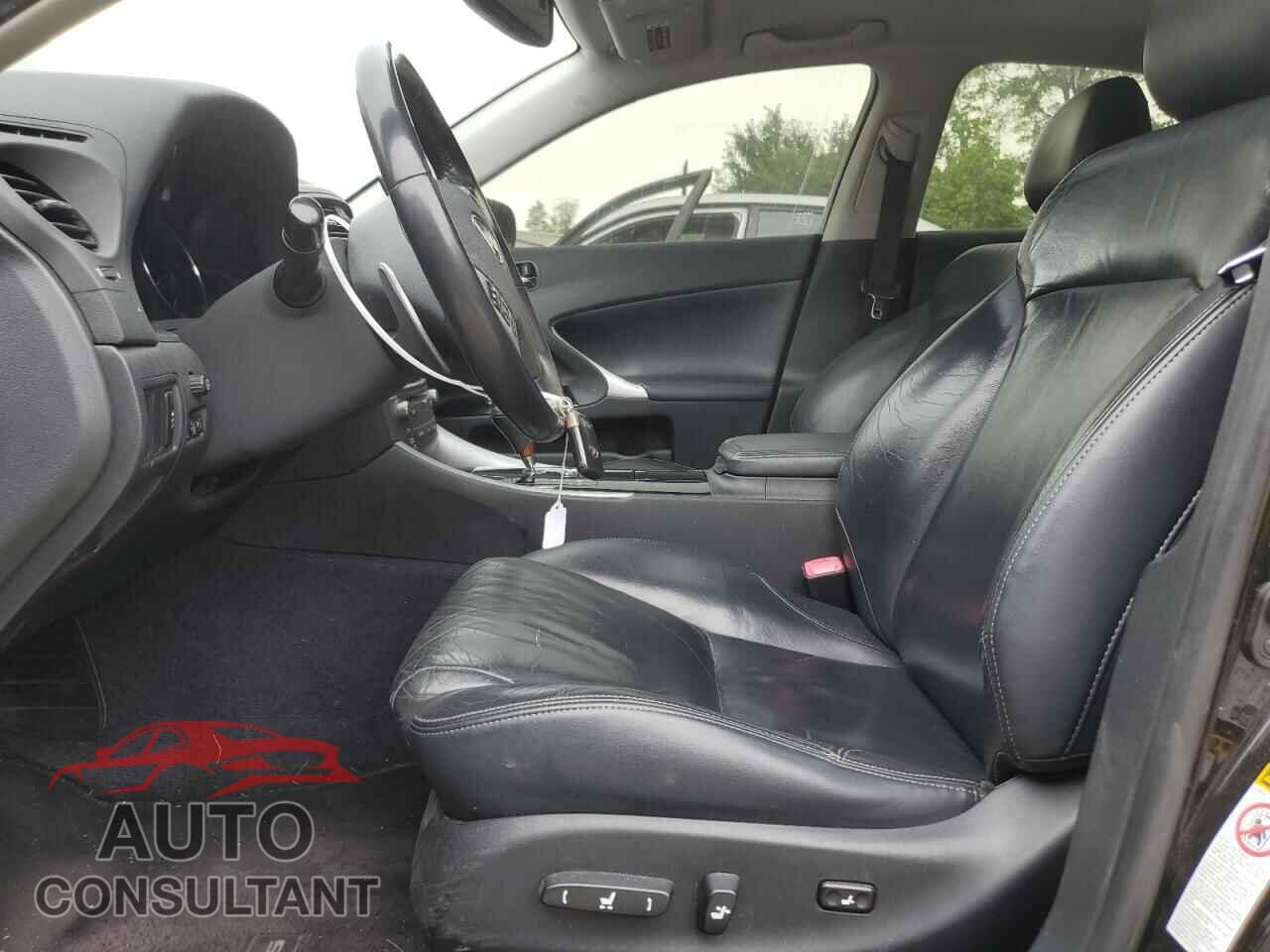 LEXUS IS 2013 - JTHBF5C29D5189482