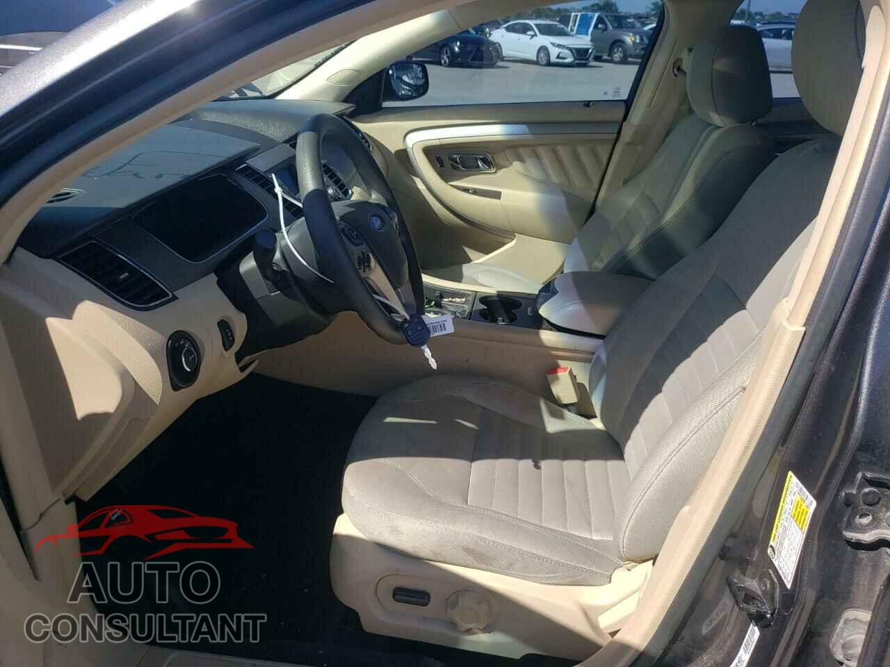 FORD TAURUS 2017 - 1FAHP2D83HG110673