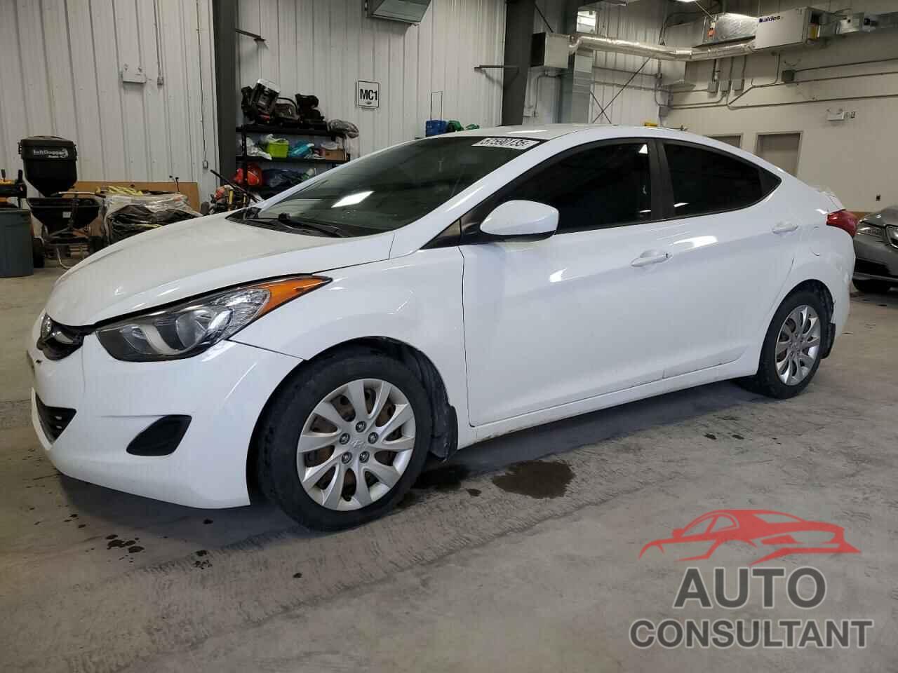 HYUNDAI ELANTRA 2013 - 5NPDH4AE4DH275648