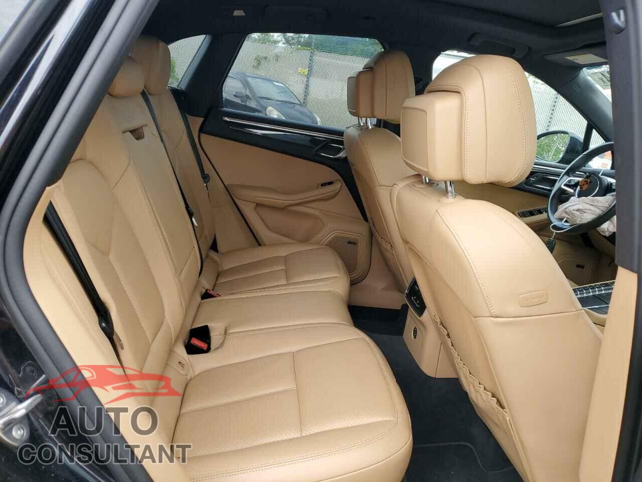 PORSCHE MACAN 2018 - WP1AA2A51JLB24266