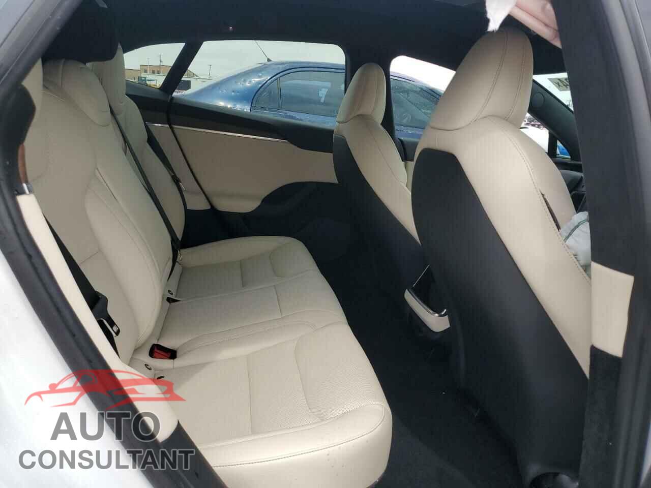TESLA MODEL S 2022 - 5YJSA1E54NF489446