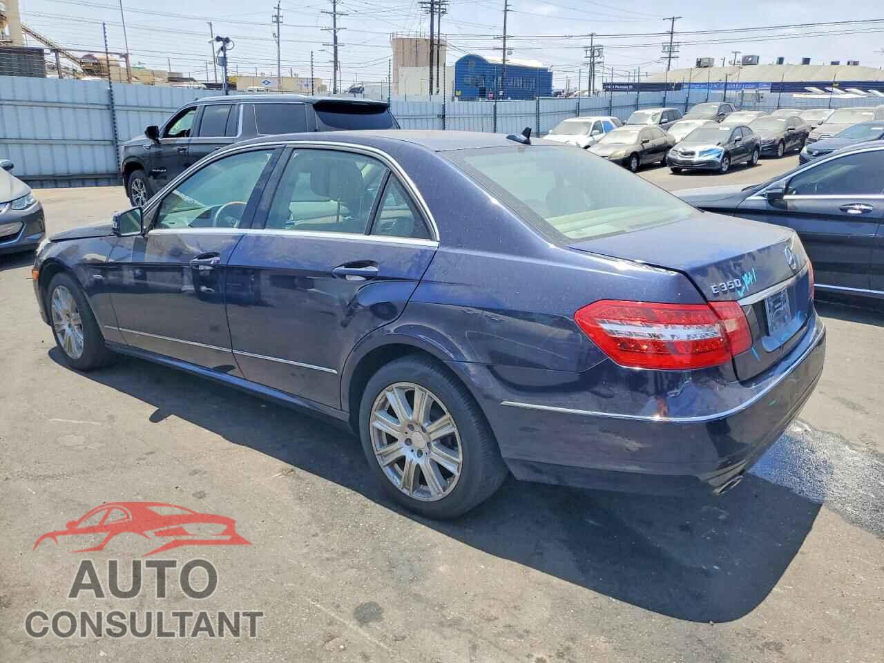 MERCEDES-BENZ E-CLASS 2012 - WDDHF5KB2CA562256