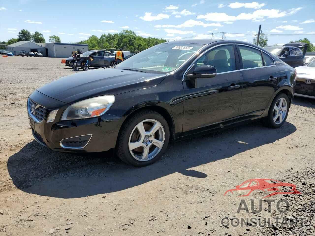 VOLVO S60 2013 - YV1612FHXD2185601