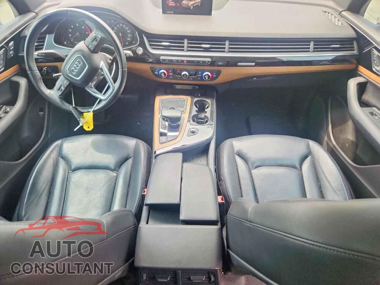AUDI Q7 2017 - WA1AAAF76HD041579