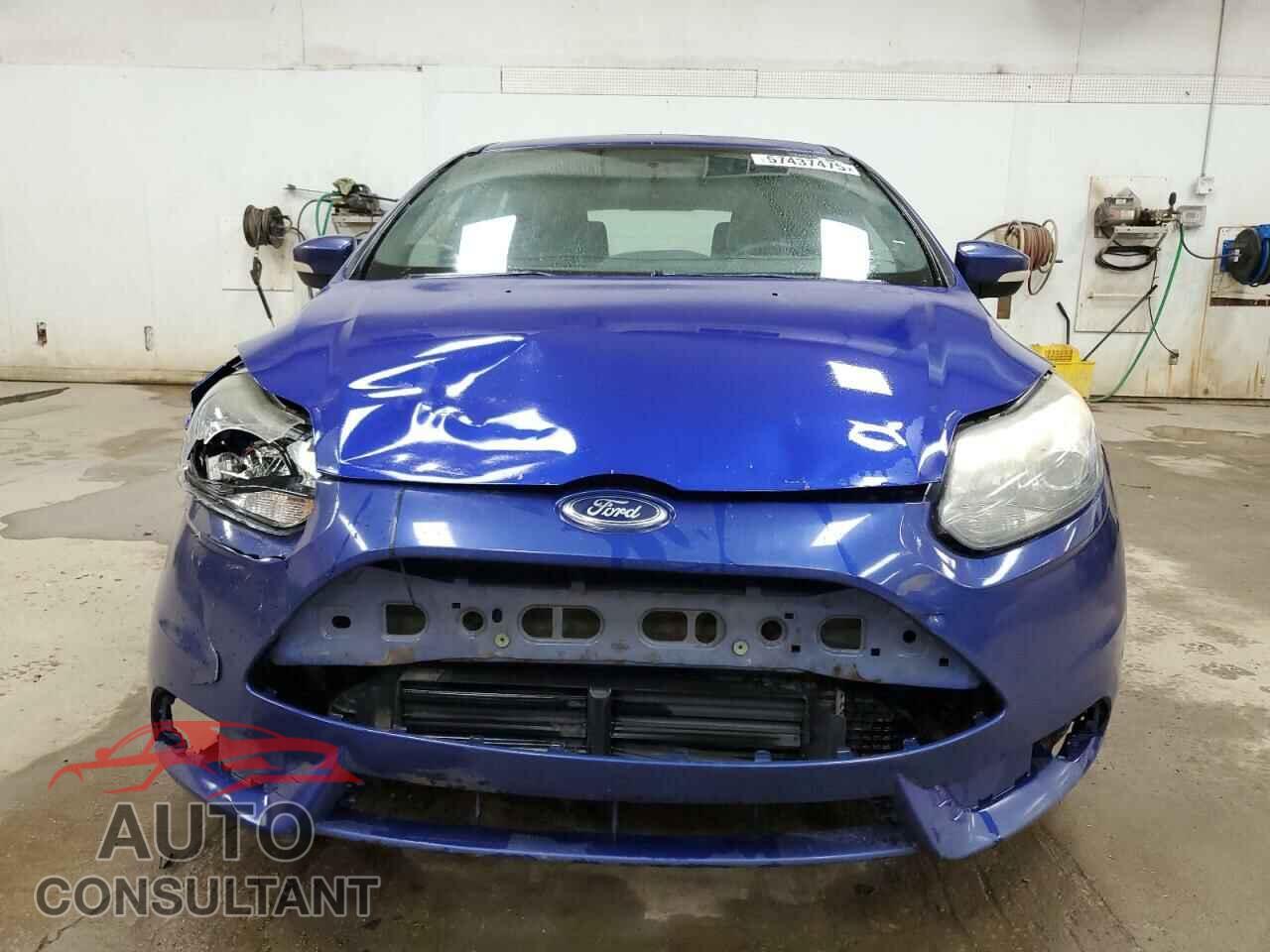 FORD FOCUS 2014 - 1FADP3L93EL429363