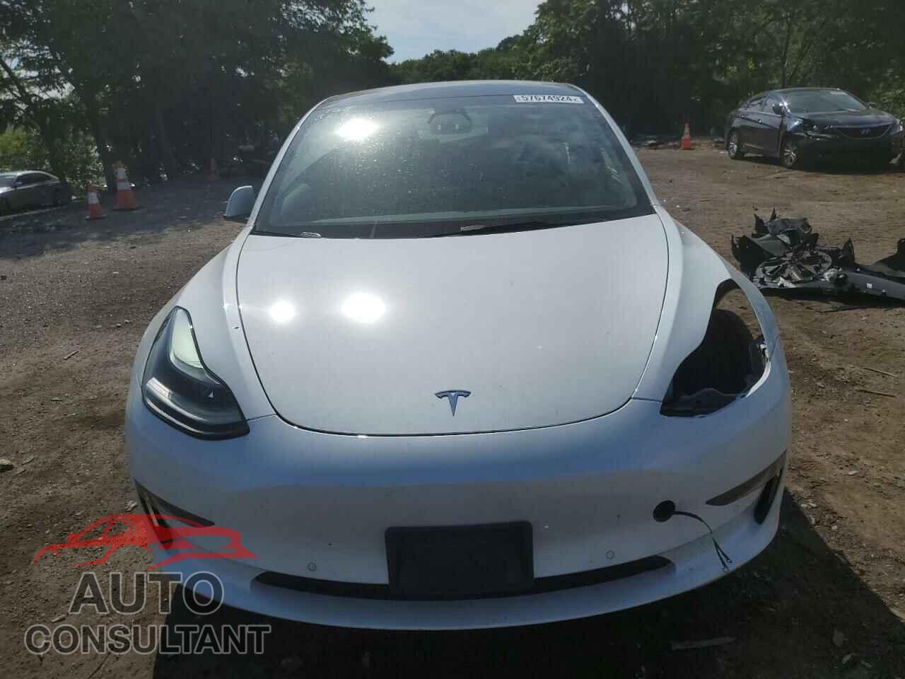 TESLA MODEL 3 2022 - 5YJ3E1EAXNF120967