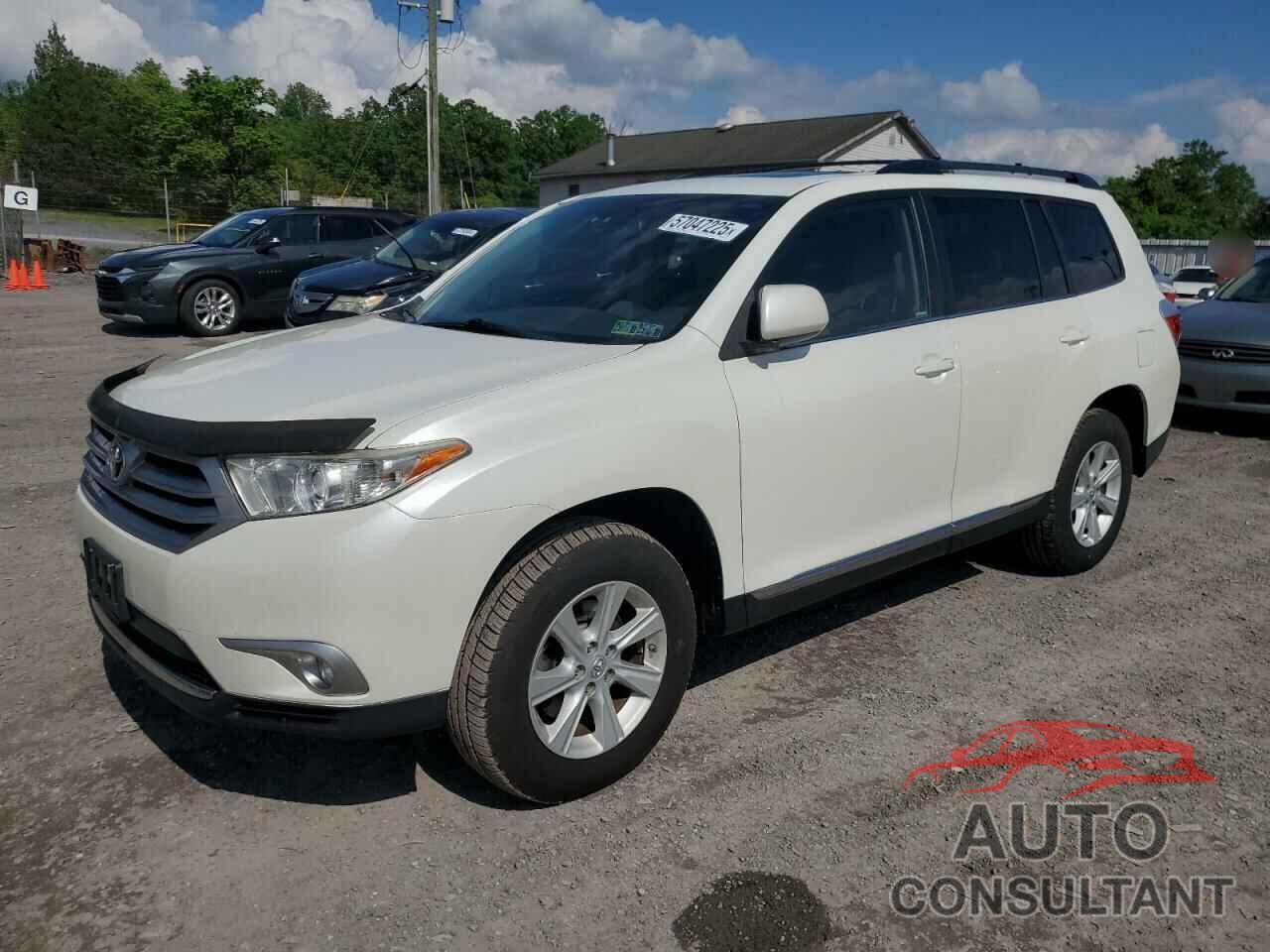 TOYOTA HIGHLANDER 2013 - 5TDBK3EH2DS267341