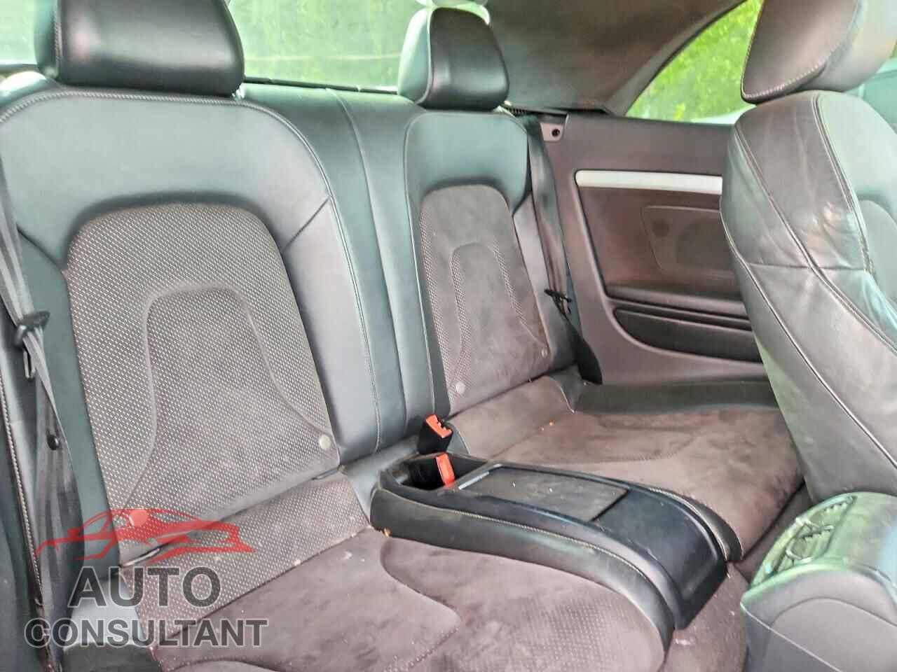 AUDI A5 2011 - WAUMFBFHXBN008991