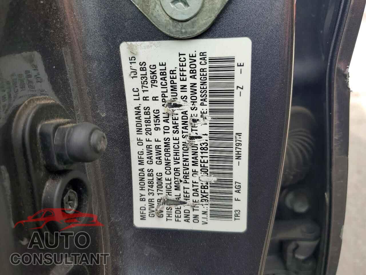 HONDA CIVIC 2015 - 19XFB2F50FE118374