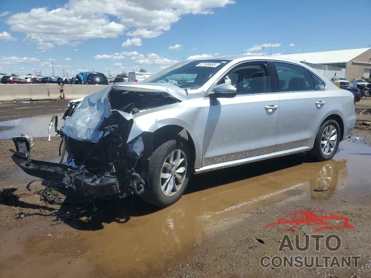 VOLKSWAGEN PASSAT 2017 - 1VWAT7A31HC022304