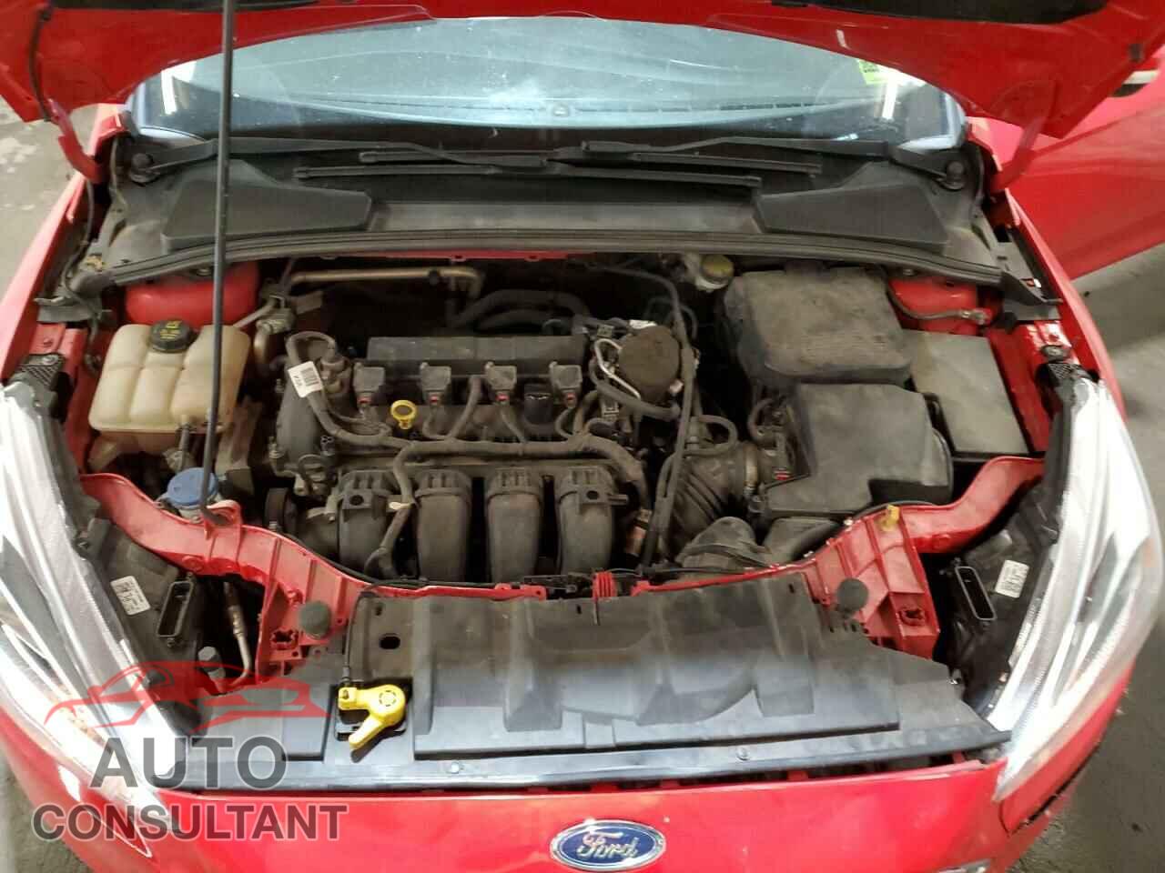 FORD FOCUS 2015 - 1FADP3F20FL205273