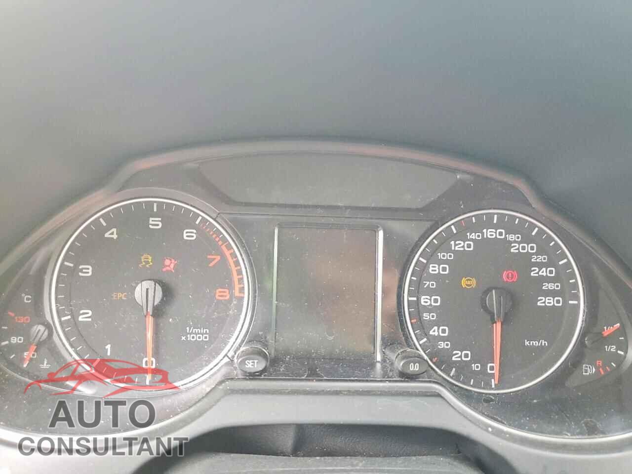 AUDI Q5 2010 - WA1LKCFP5AA085159